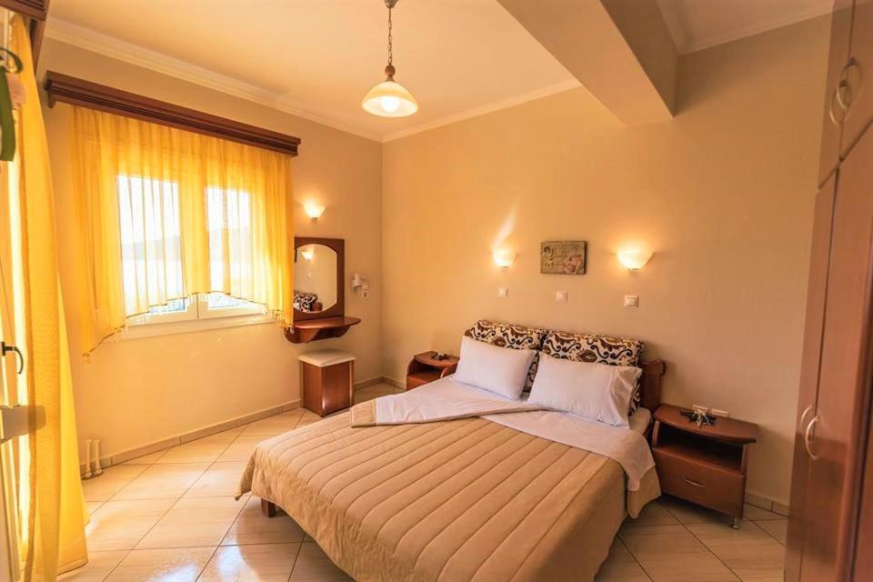 Anna Apartments خْريسيا أموذيا المظهر الخارجي الصورة