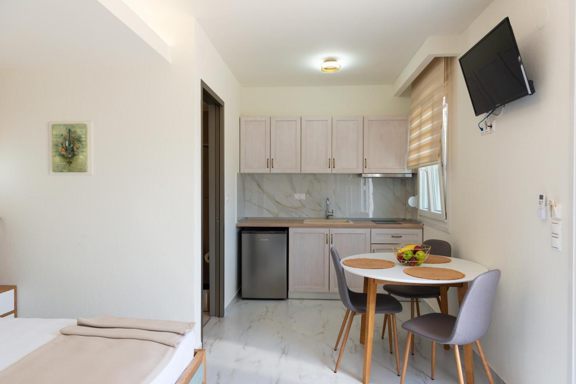 Anna Apartments خْريسيا أموذيا المظهر الخارجي الصورة